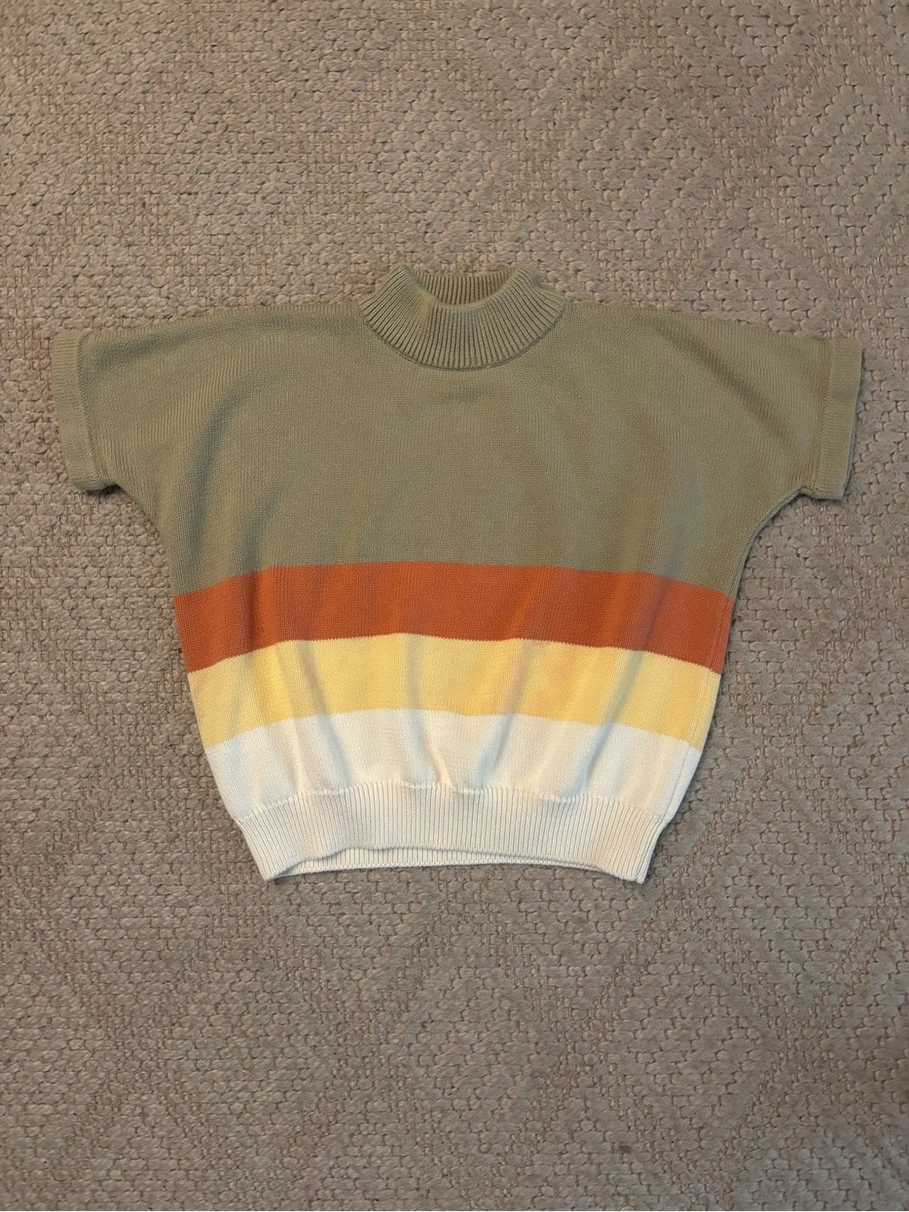 Vintage Inspired mock neck sweater 100% cotton size medium
